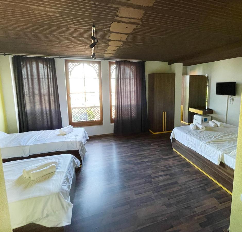 Hotel Hiserra Prizren Extérieur photo
