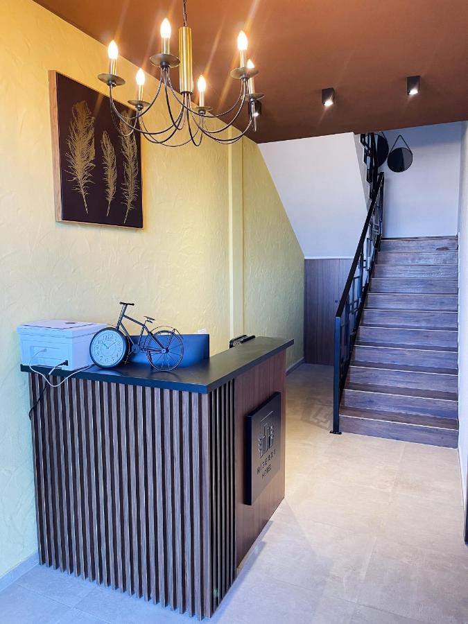 Hotel Hiserra Prizren Extérieur photo