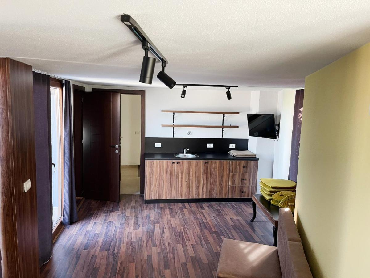 Hotel Hiserra Prizren Extérieur photo