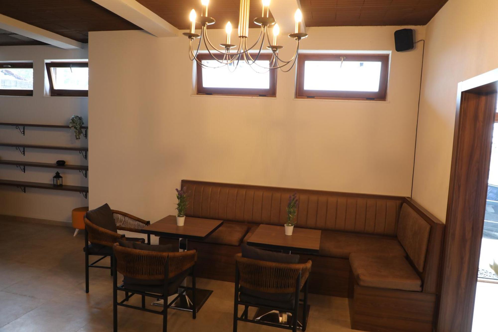 Hotel Hiserra Prizren Extérieur photo