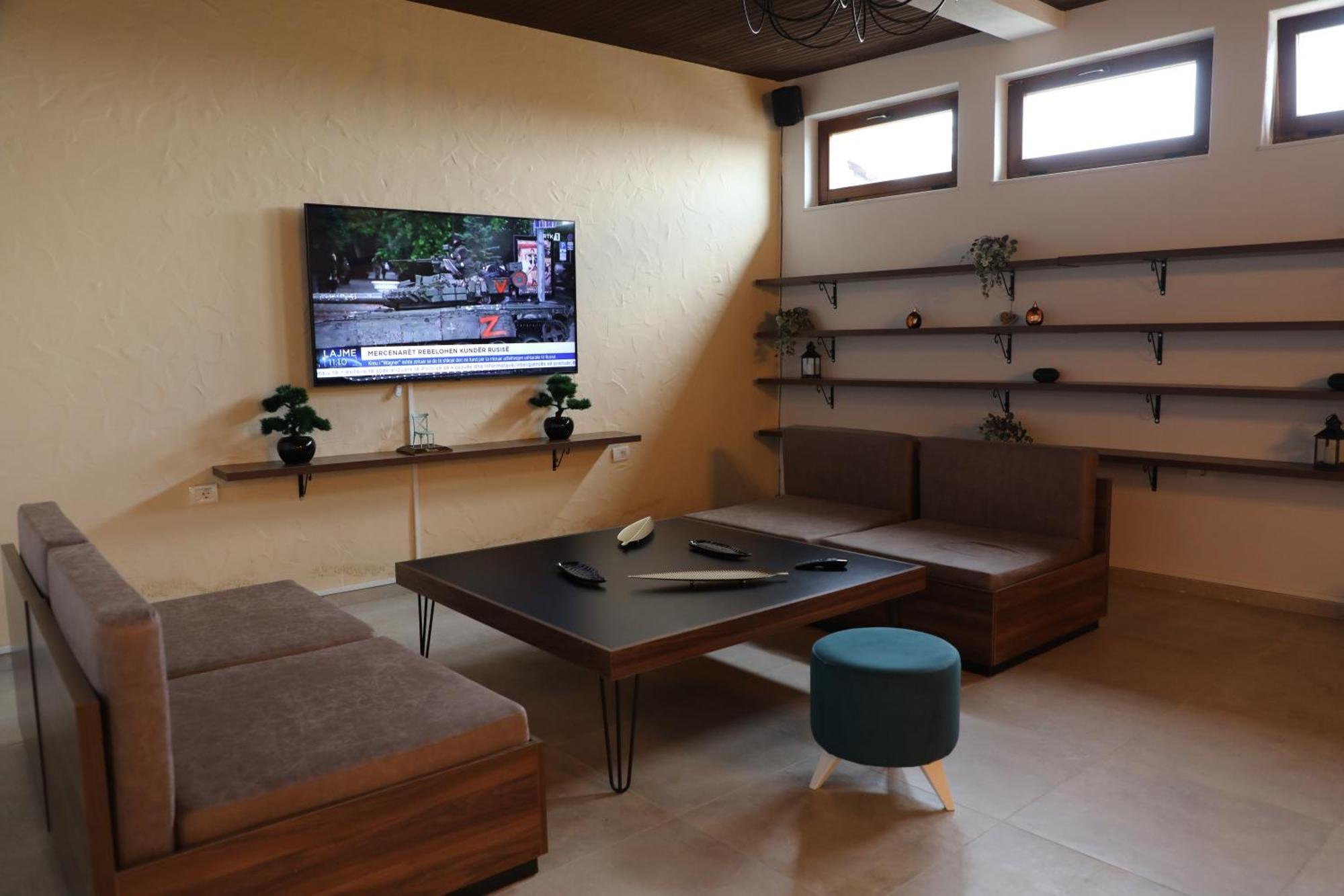 Hotel Hiserra Prizren Extérieur photo